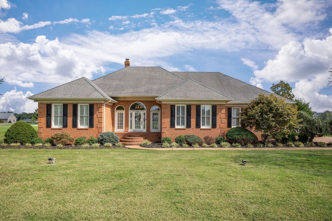 House in Smithville, Tennessee, United States 1 - 17200266