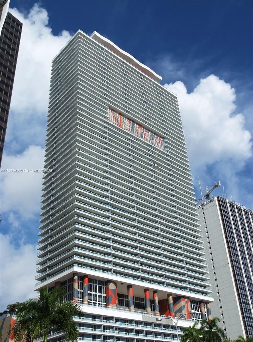 Condo in Miami, Florida, United States 2 - 17203738