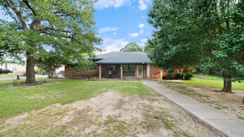 House in Tool, Texas, United States 1 - 17215029