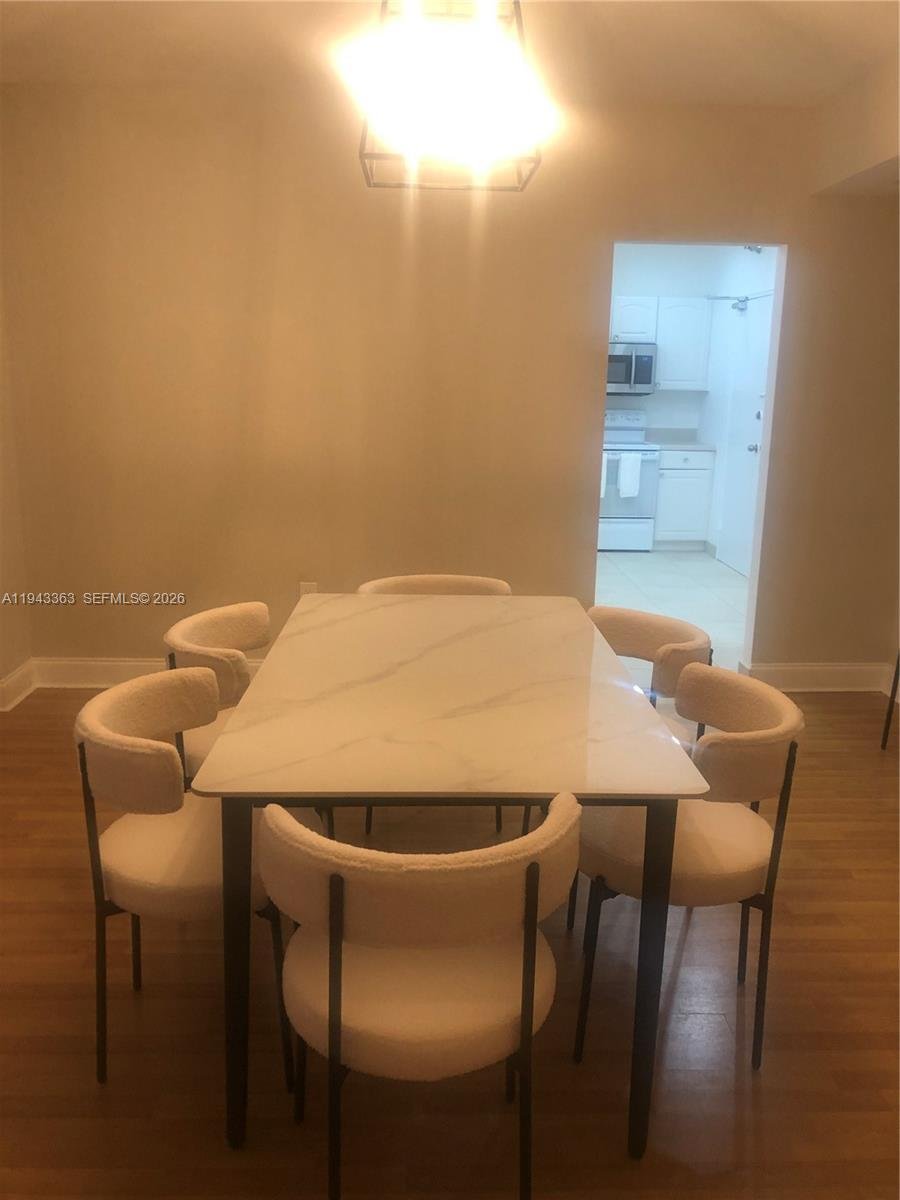 Condo in Bal Harbour, Florida, United States 2 - 17205272