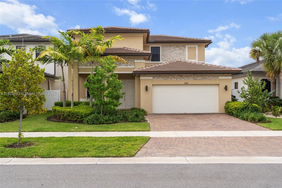 House in Miramar, Florida, United States 1 - 17205567