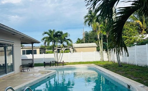 House in Miramar, Florida, United States 1