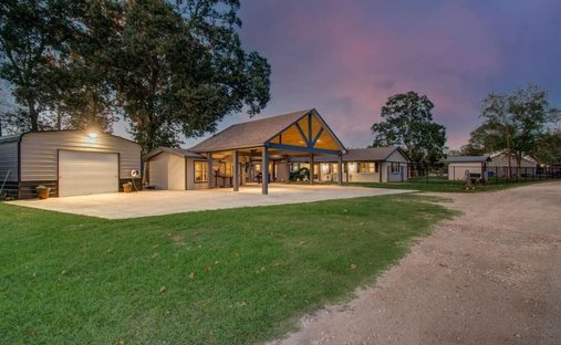 House in Brazoria, Texas, United States 1