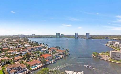 Condominio en Golden Beach, Florida, Estados Unidos 1