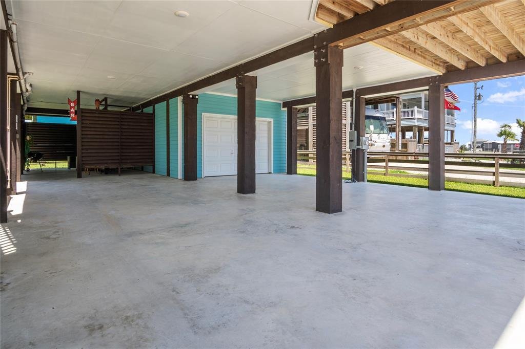 House in Bolivar Peninsula, Texas, United States 3 - 17208205