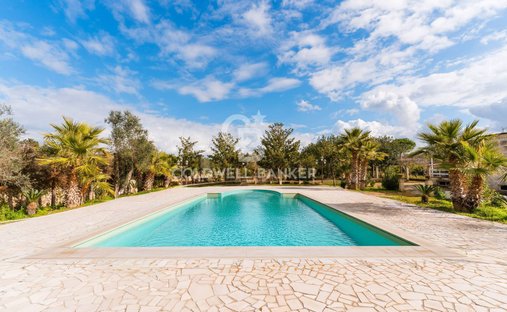 Villa en Maglie, Apulia, Italia 1