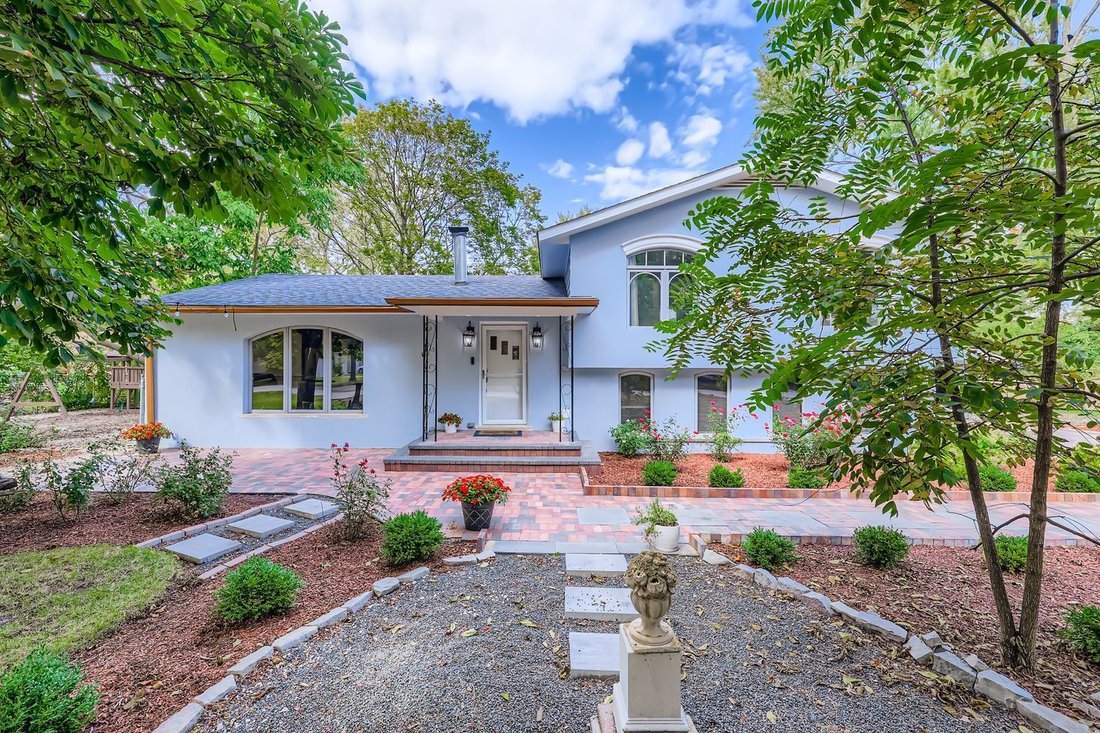 House in Mundelein, Illinois, United States 2 - 17206398
