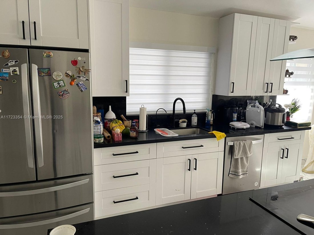 House in Miami, Florida, United States 4 - 17205529