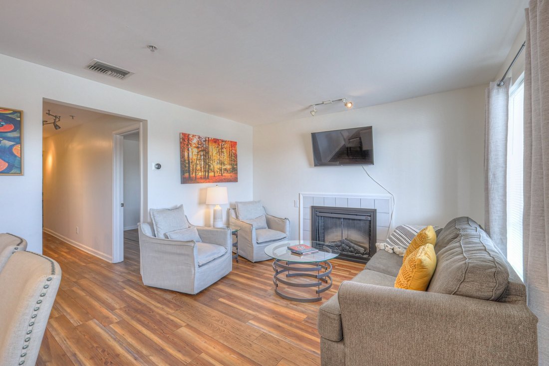 Condo in Nashville, Tennessee, United States 3 - 17200875