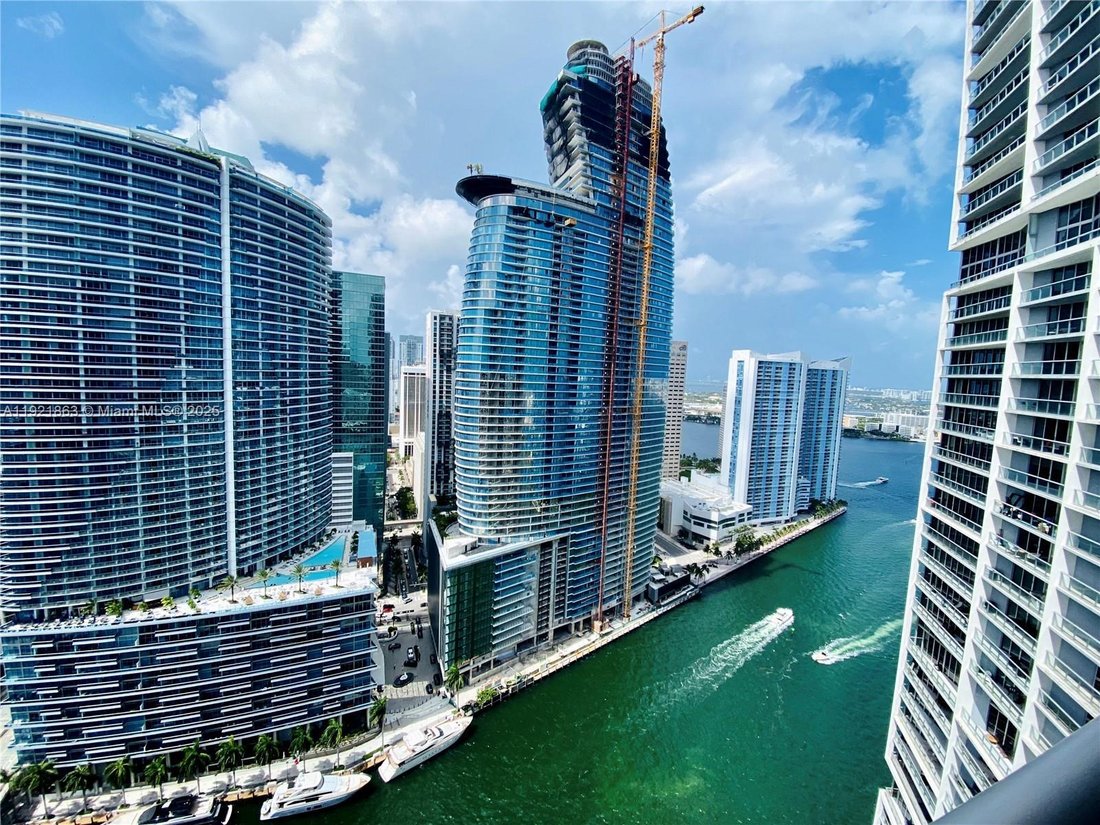 Condo in Miami, Florida, United States 1 - 17202482
