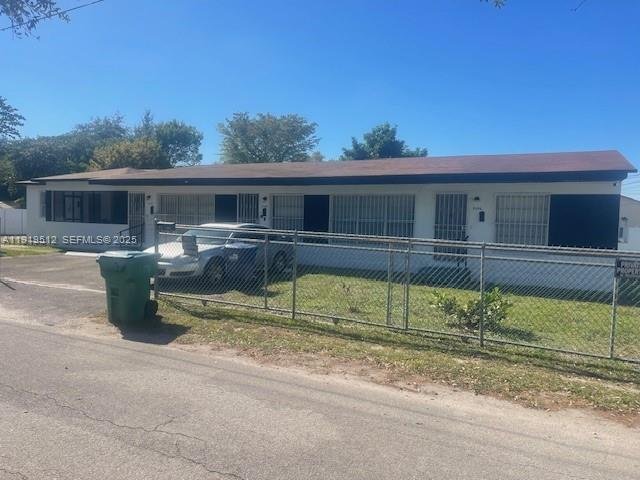 Miami, Florida, United States 1 - 17203258