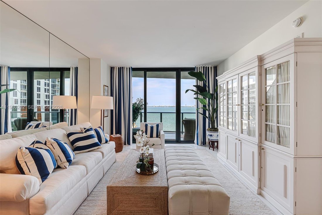 Condo in Miami, Florida, United States 1 - 17203229