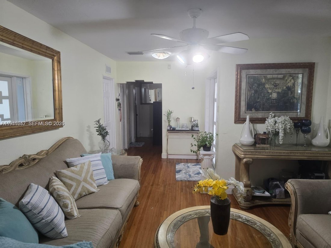 House in Hollywood, Florida, United States 3 - 17205327