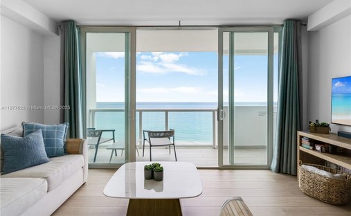Condo in Miami Beach, Florida, United States 1