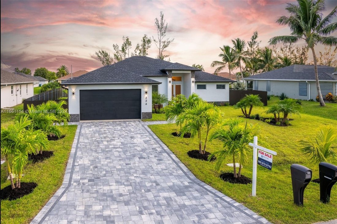 Maison à Cape Coral, Floride, États-Unis 2 - 17206197