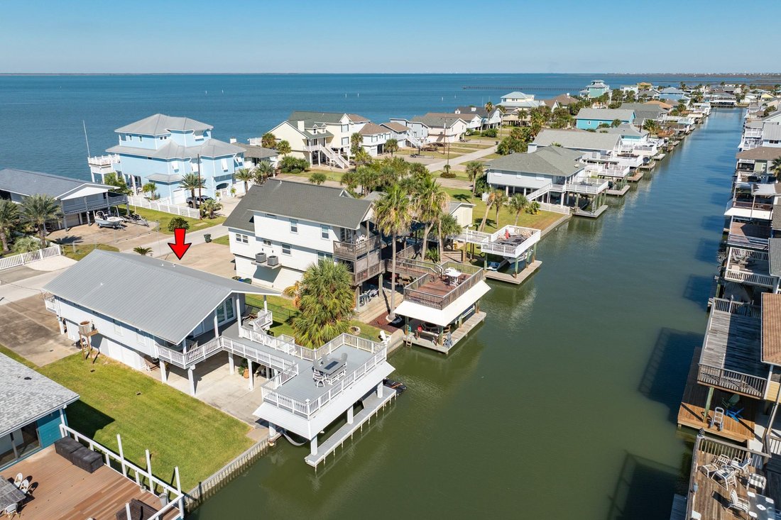 House in Galveston, Texas, United States 2 - 17207890