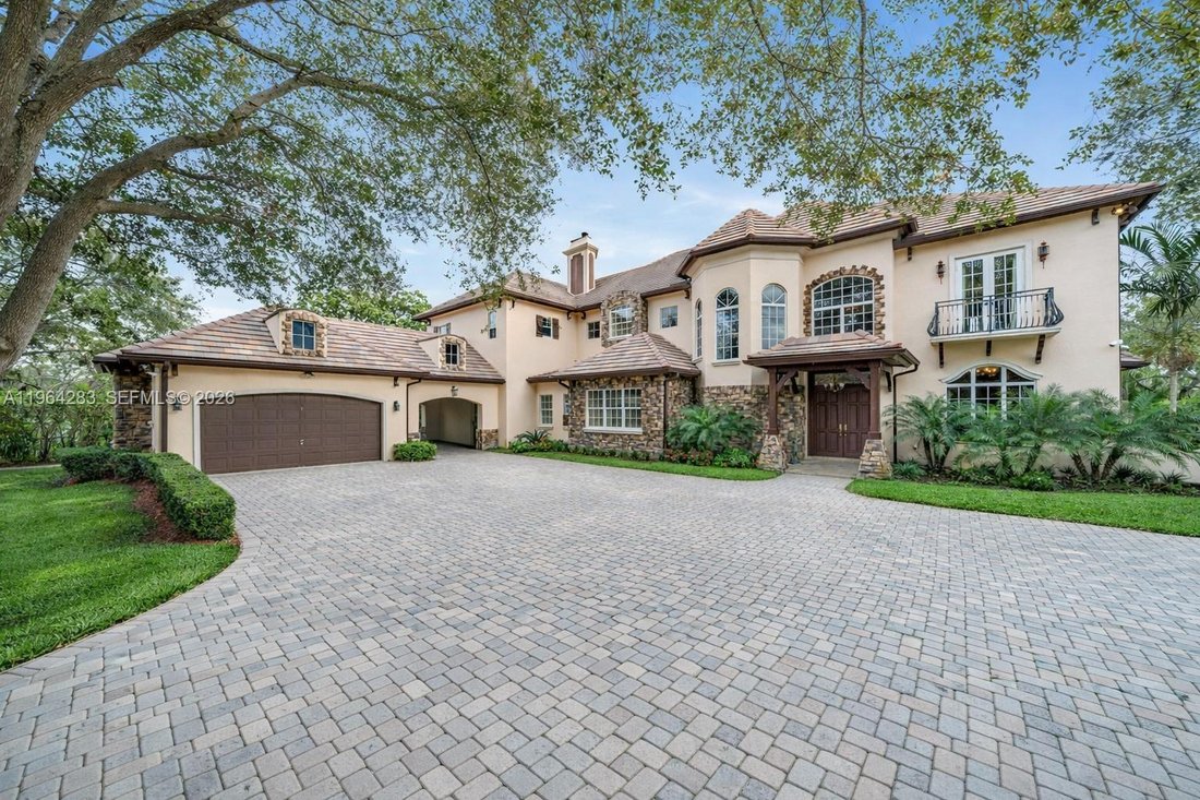 House in Miami, Florida, United States 1 - 17202431
