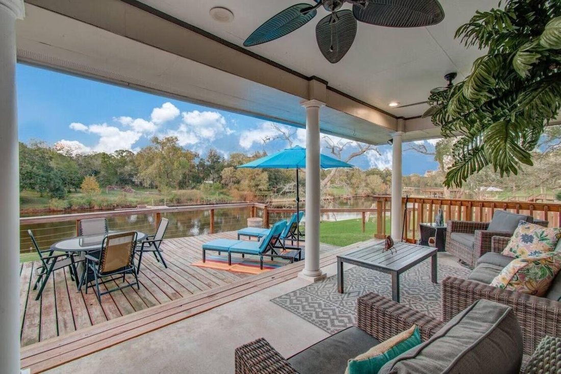 House in Brazoria, Texas, United States 3 - 17208875