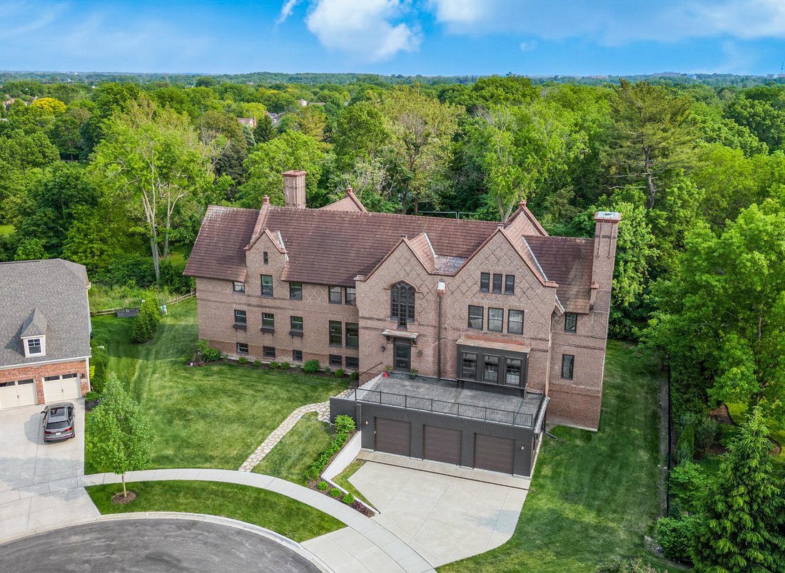House in Wheaton, Illinois, United States 2 - 17204958