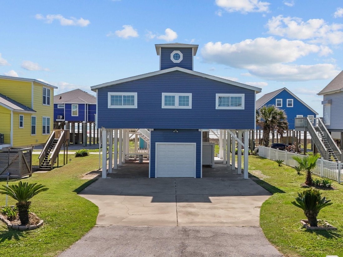 House in Galveston, Texas, United States 4 - 17210682