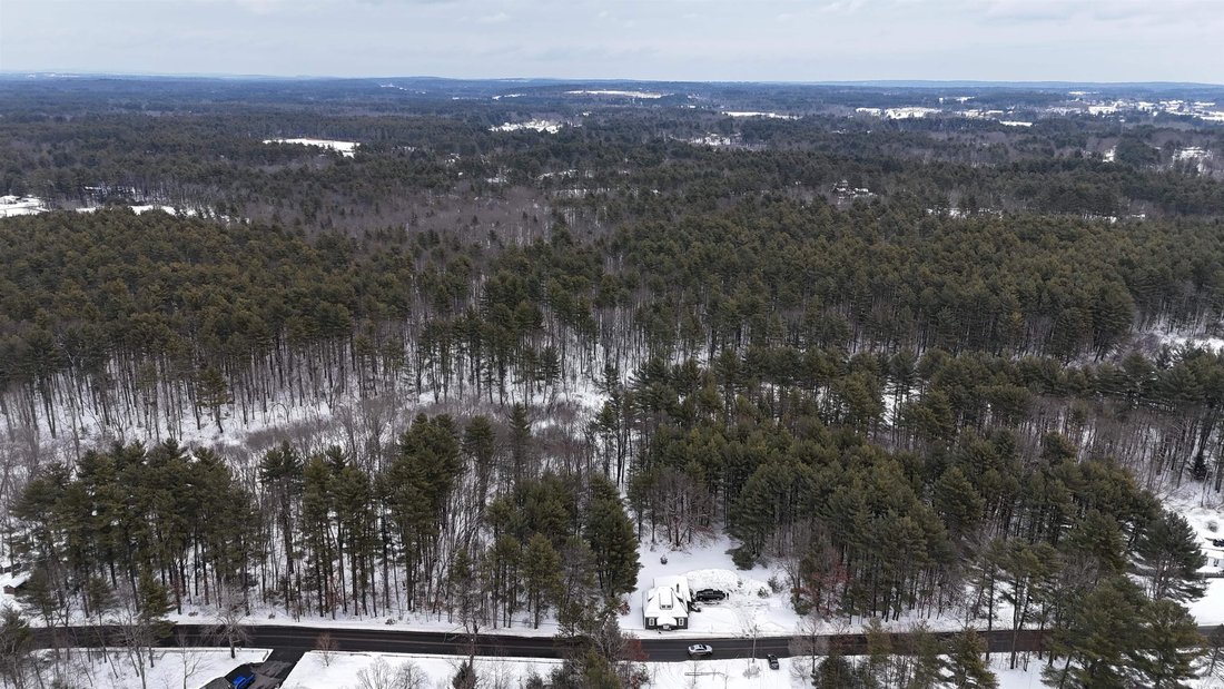 House in Litchfield, New Hampshire, United States 1 - 17211067
