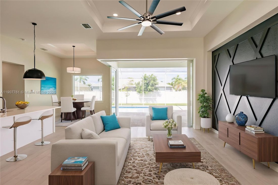 House in Cape Coral, Florida, United States 2 - 17206006