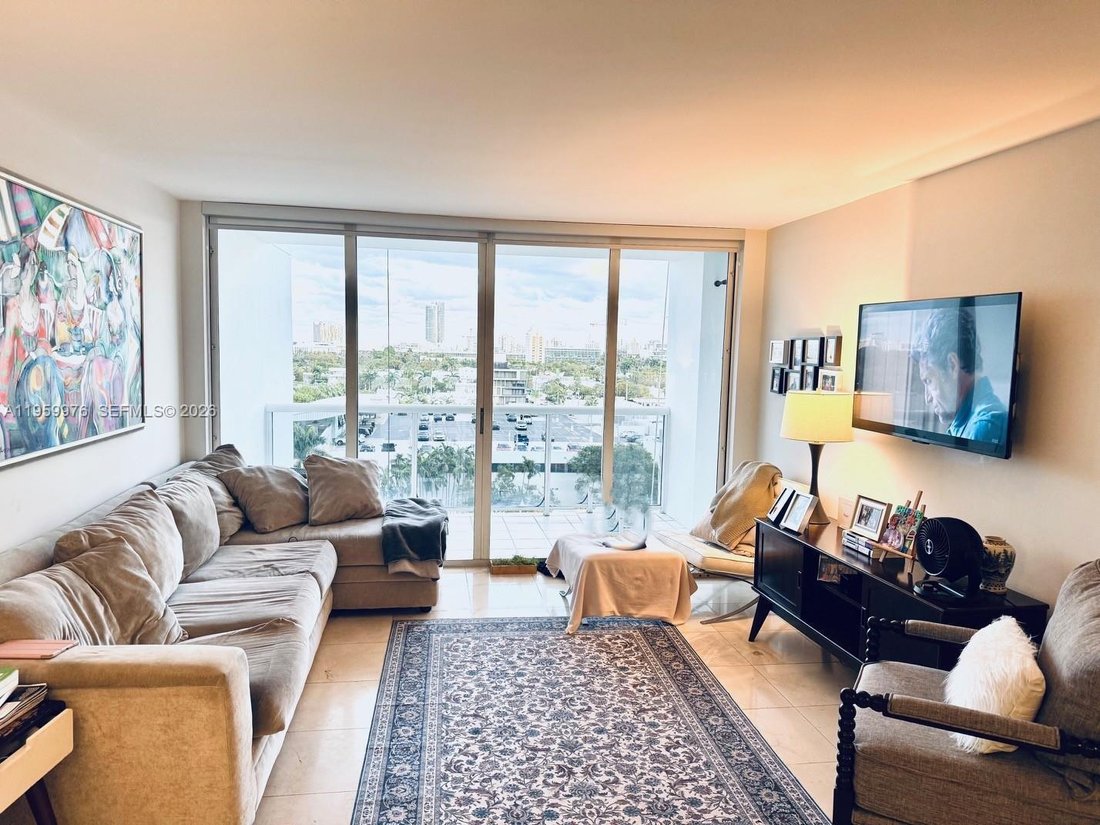 Condo in Miami Beach, Florida, United States 4 - 17202011
