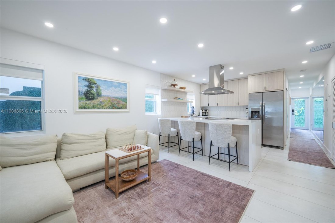 House in Miami, Florida, United States 3 - 17203526
