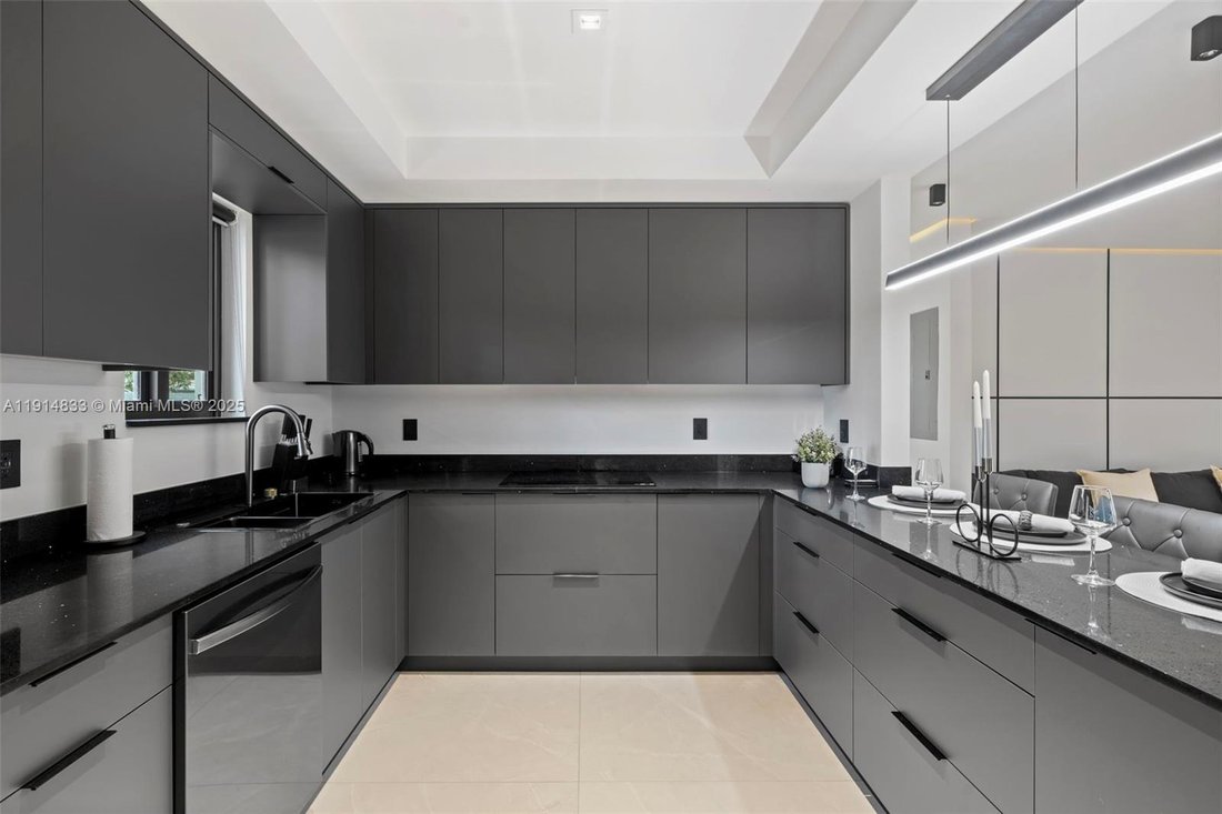 House in Hollywood, Florida, United States 4 - 17202235