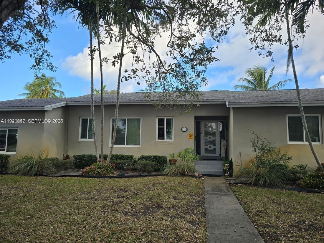 House in Hollywood, Florida, United States 1 - 17205327