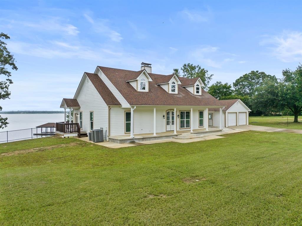 House in Pittsburg, Texas, United States 1 - 17213273