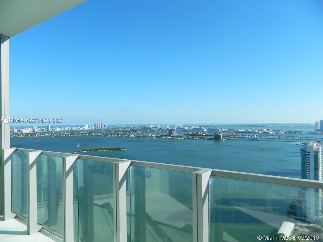 Condo in Miami, Florida, United States 4 - 17205302