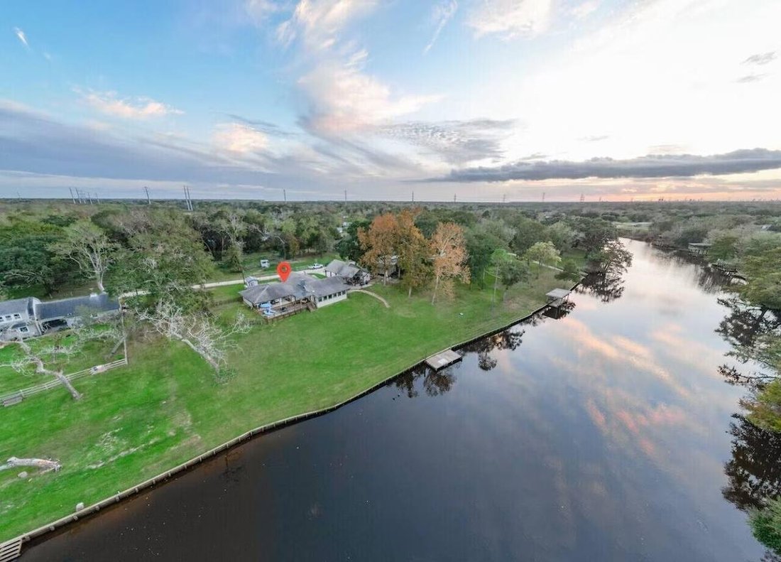 House in Brazoria, Texas, United States 2 - 17208875