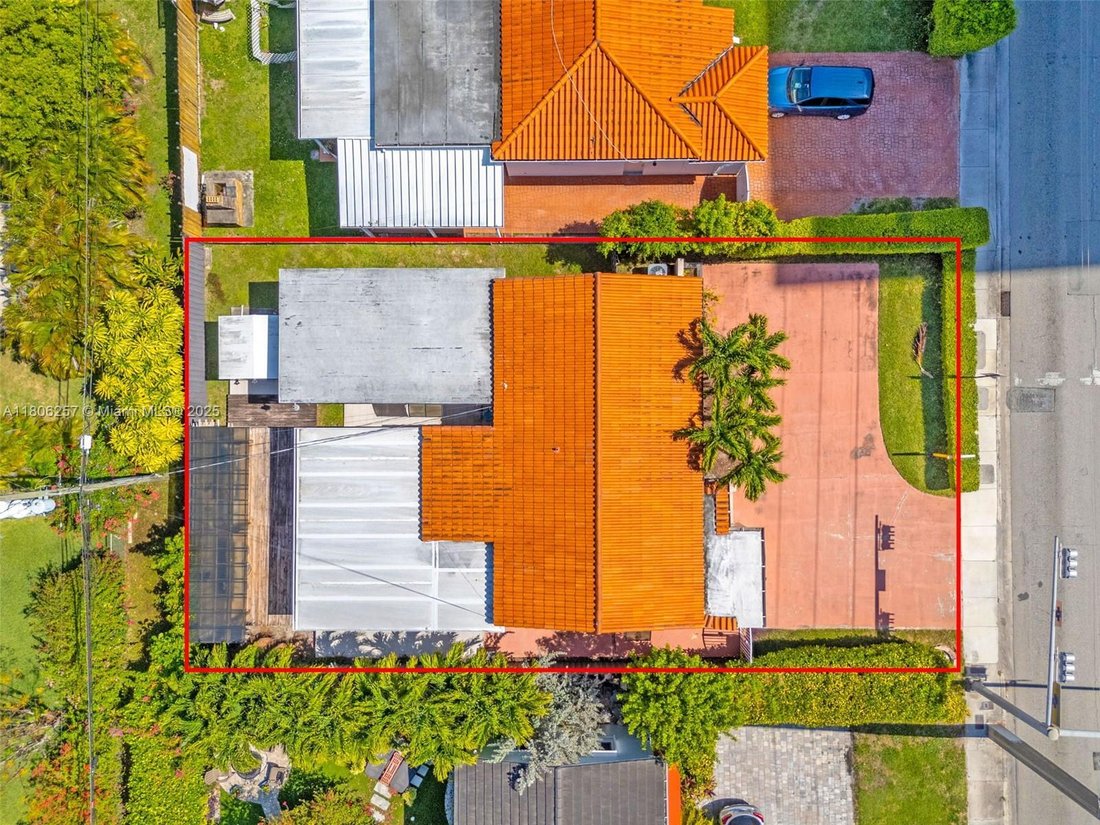 House in Miami, Florida, United States 4 - 17202916