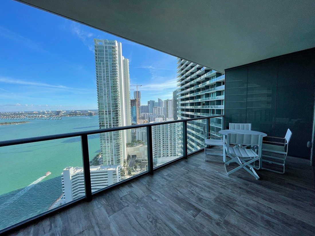 Condo in Miami, Florida, United States 1 - 17205560