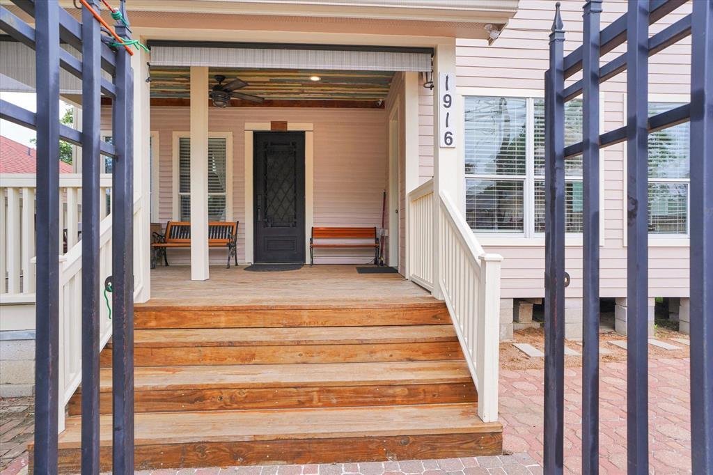 House in Houston, Texas, United States 3 - 17209996