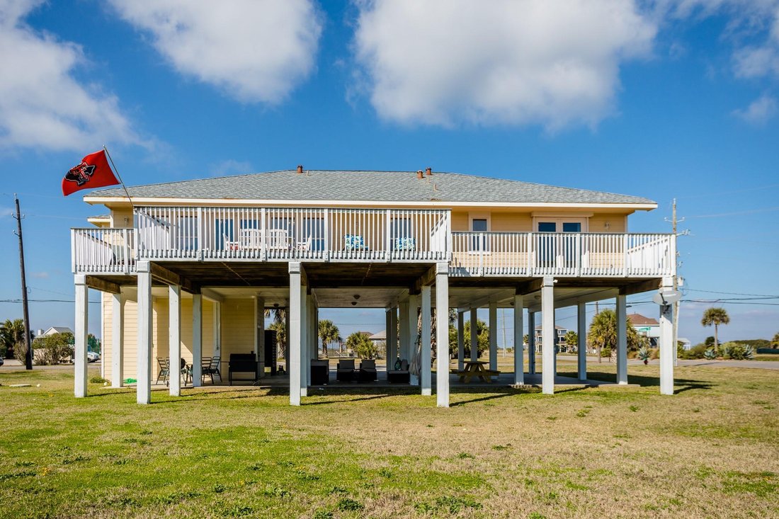 House in Galveston, Texas, United States 1 - 17208301