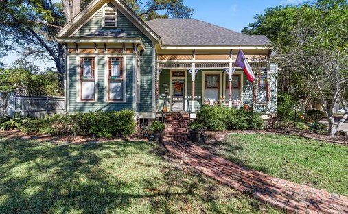 House in Karnack, Texas, United States 1