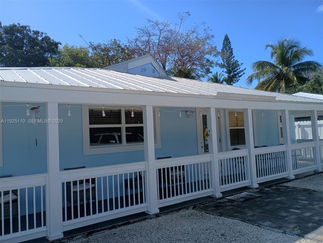 House in Key Largo, Florida, United States 2 - 17206003