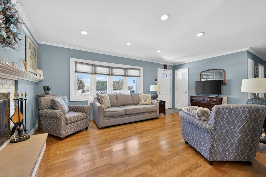 Land in Hicksville, New York, United States 5 - 17211401