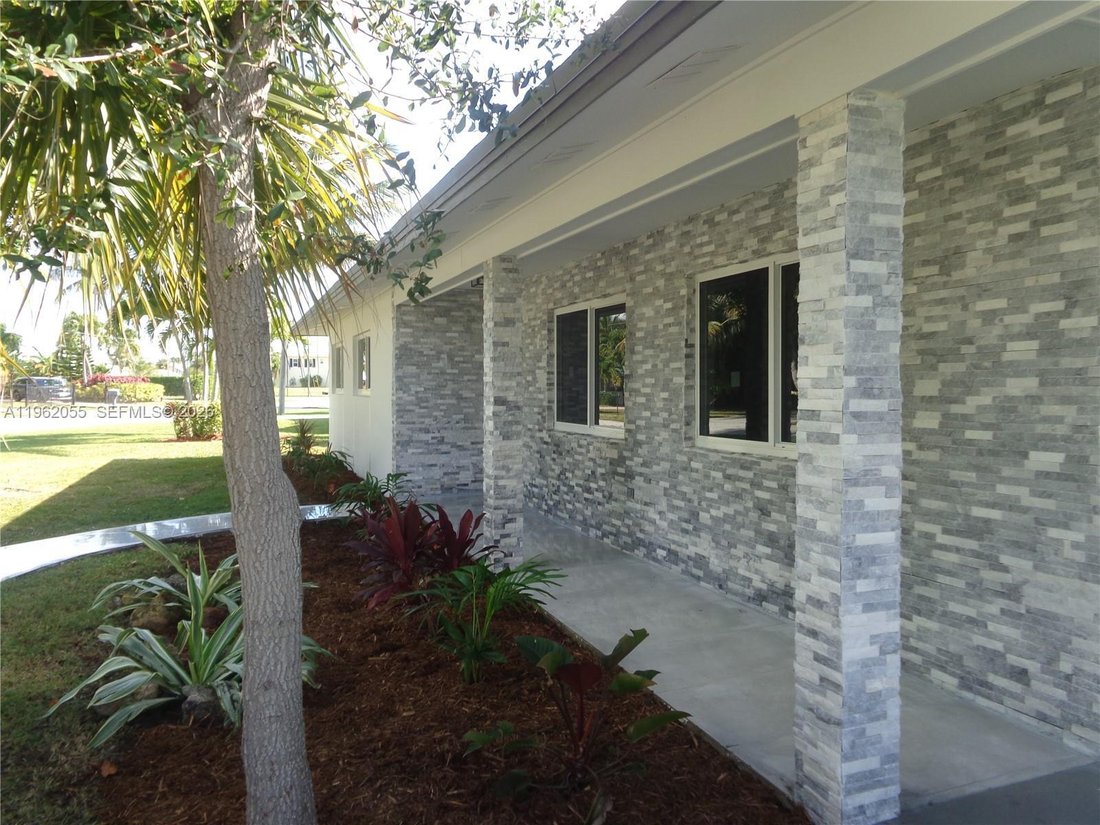 House in Fort Pierce, Florida, United States 3 - 17206008
