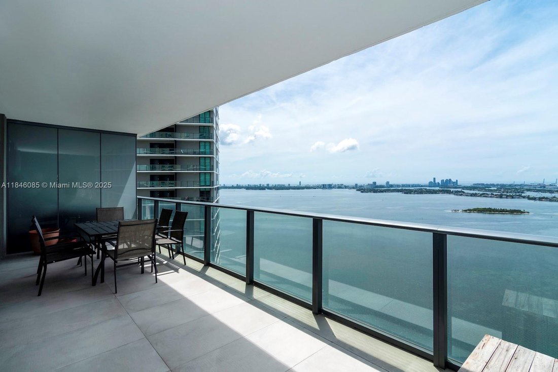 Condo in Miami, Florida, United States 2 - 17205687