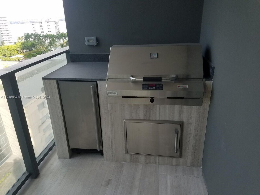 Condo in Miami, Florida, United States 4 - 17206254