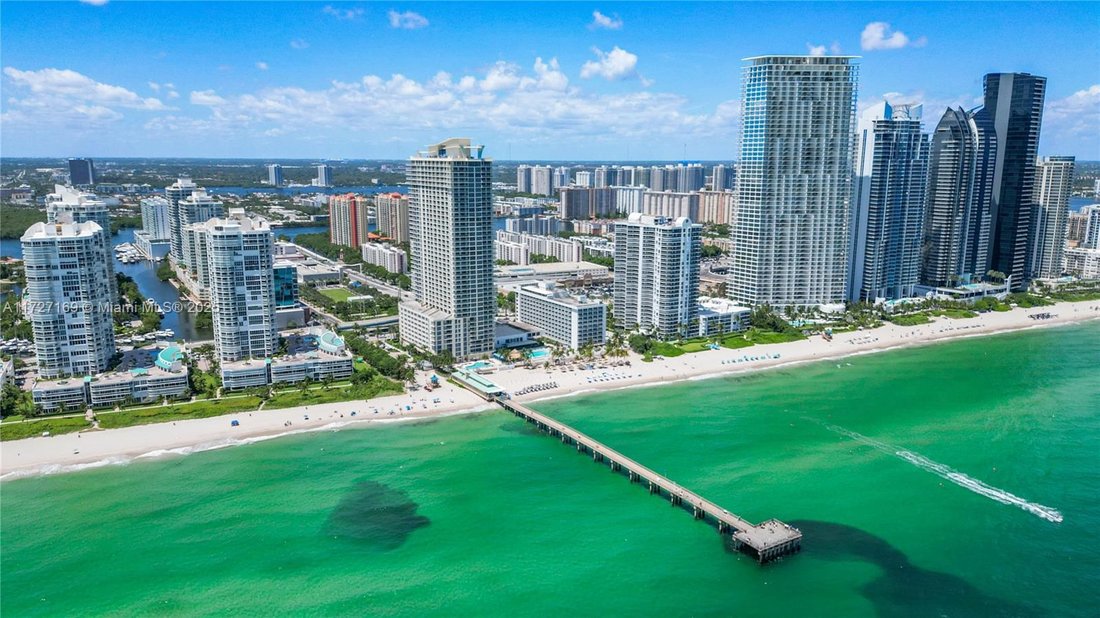 Condo in Sunny Isles Beach, Florida, United States 4 - 17203566