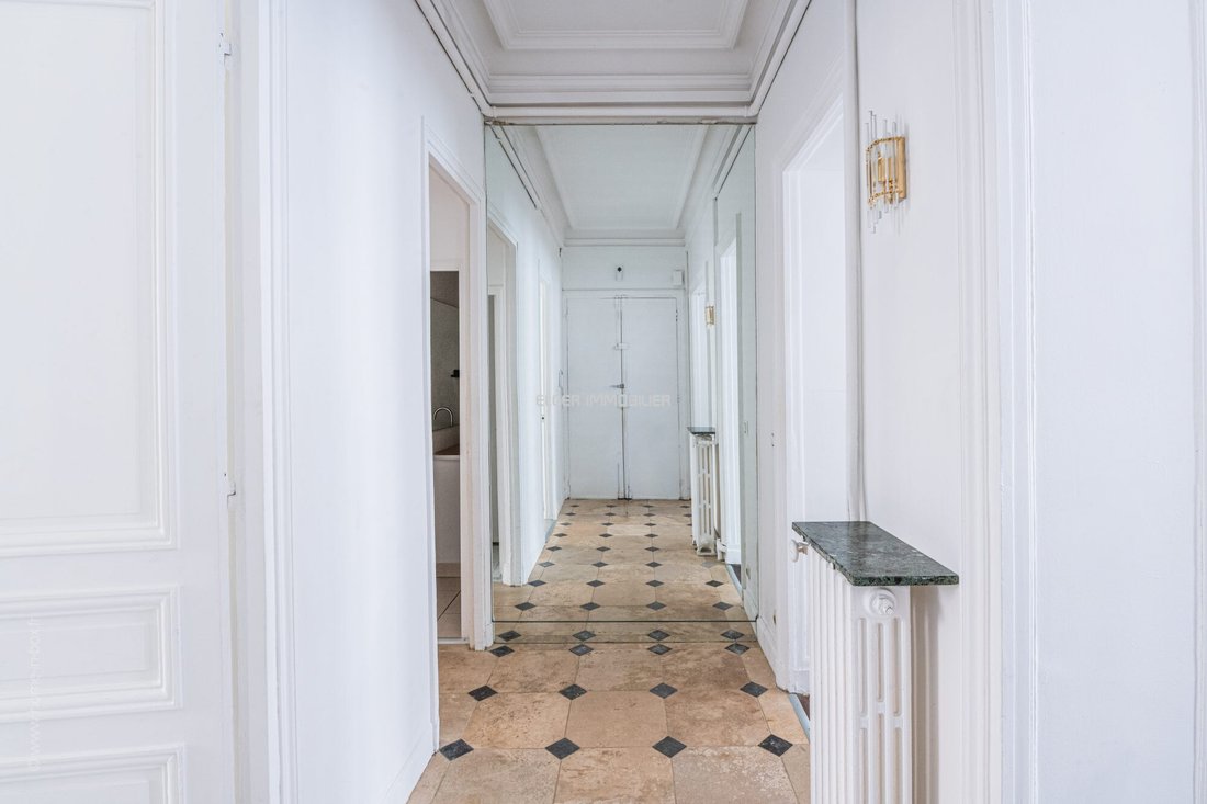 Apartment in Bois de Boulogne, Paris 16e Arrondissement, Paris 3 - 17044990
