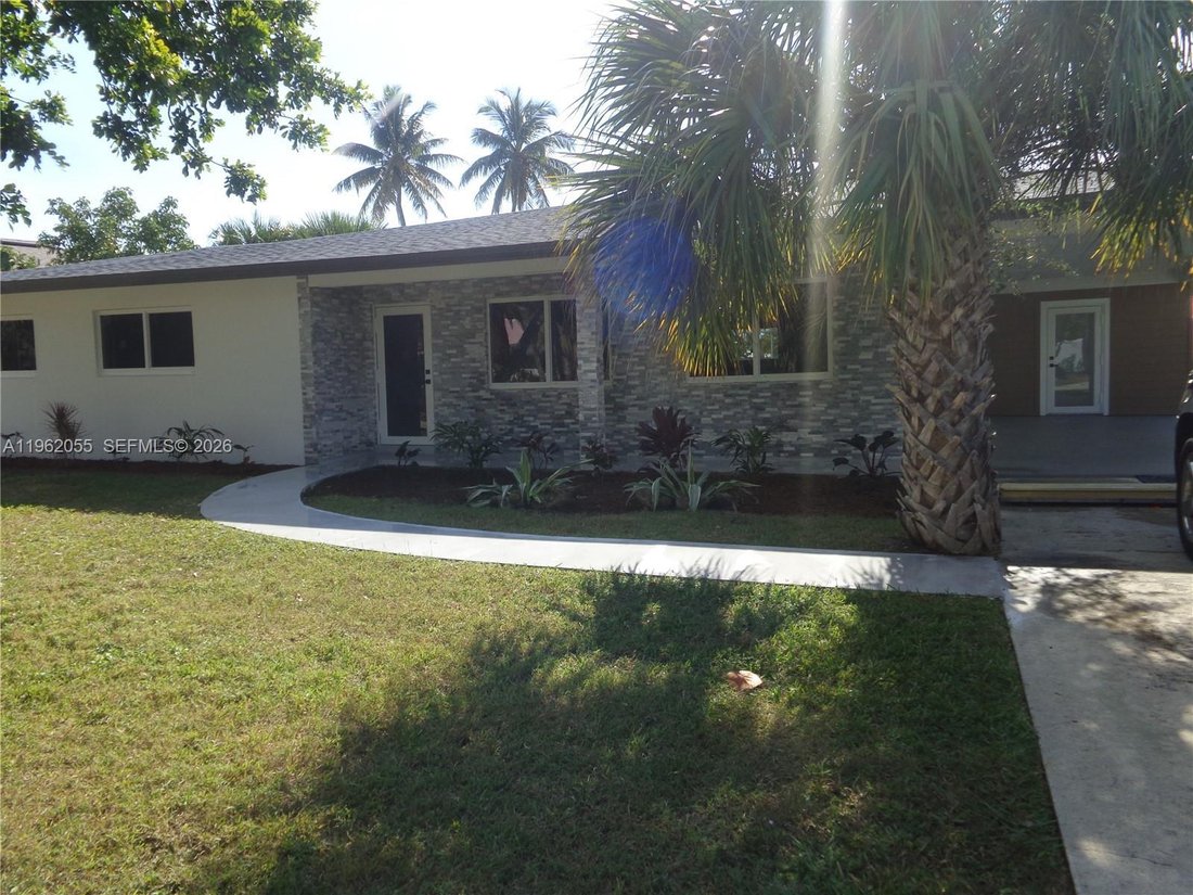 House in Fort Pierce, Florida, United States 2 - 17206008