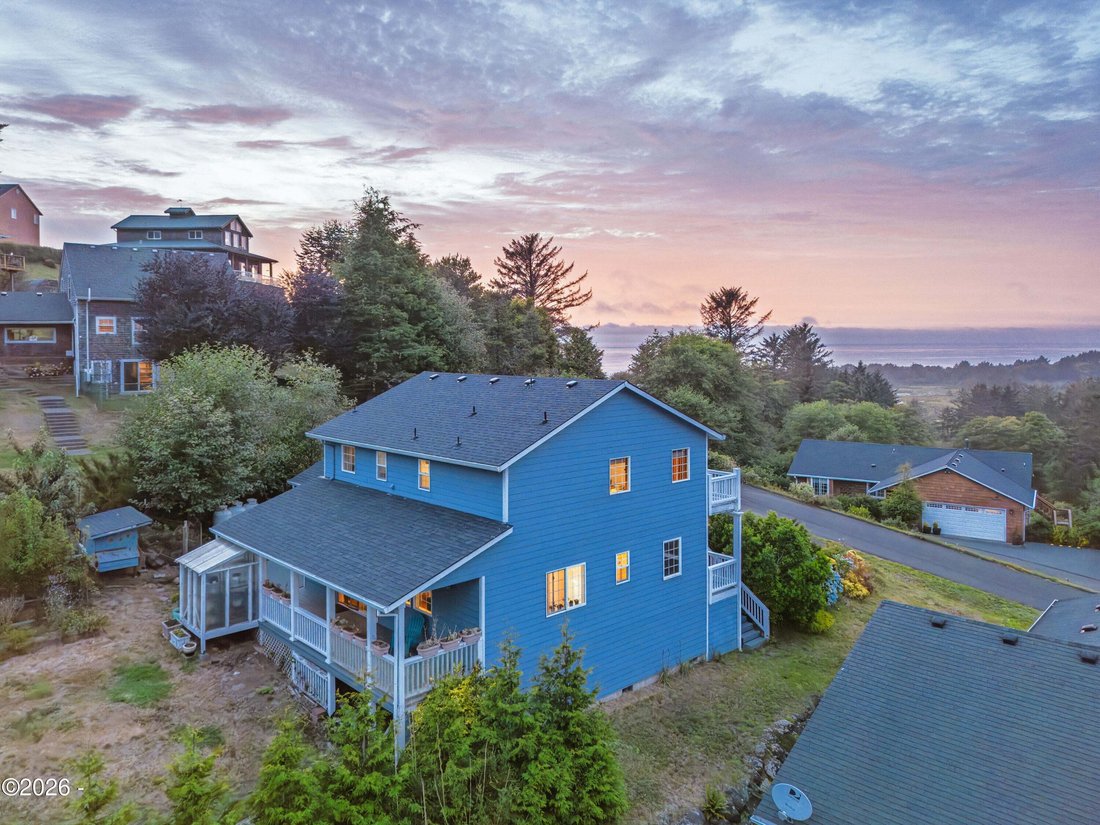 House in Neskowin, Oregon, United States 1 - 15816449