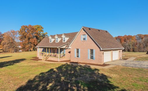 House in Trezevant, Tennessee, United States 1