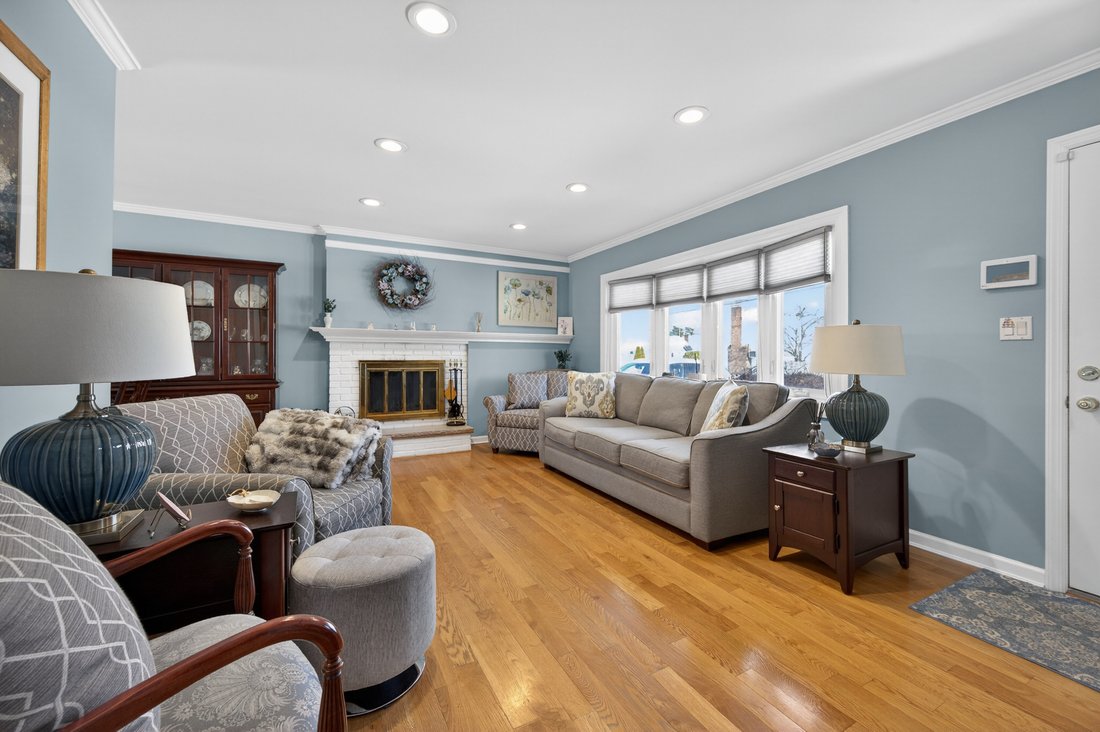 Land in Hicksville, New York, United States 4 - 17211401