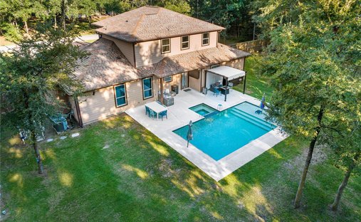 House in Magnolia, Texas, United States 1